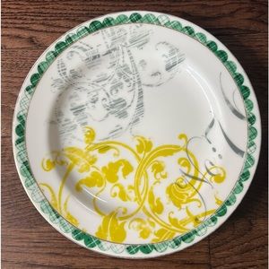 Anthropologie Quality Crockery SALAD PLATE  White Green Plaid Scallop #76